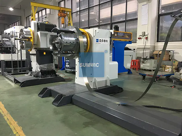 Hot winding transformer winding machine transformer opens SUMWIC Machinery Brand